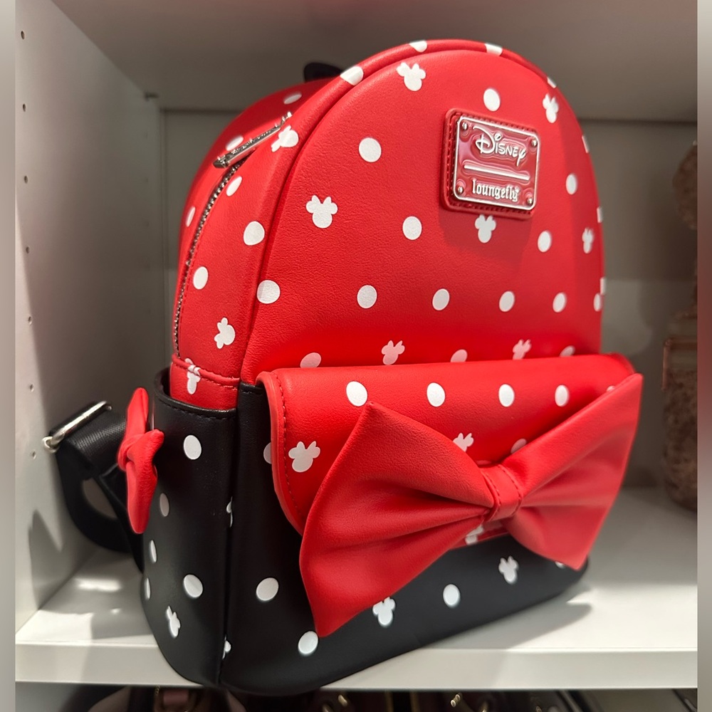 LOUNGEFLY x DISNEY PARKS 3D Bow Minnie Mouse Mini RARE Backpack | polka dot bag
